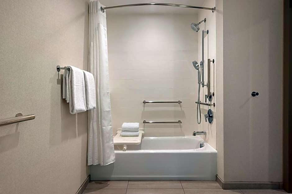 Holiday Inn Express Cape Canaveral by IHG