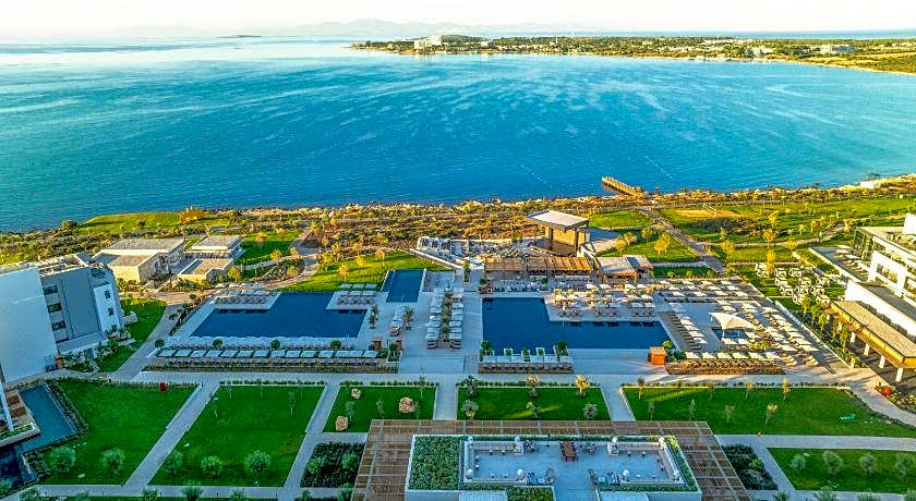 Anda Barut Collection - Ultra All Inclusive