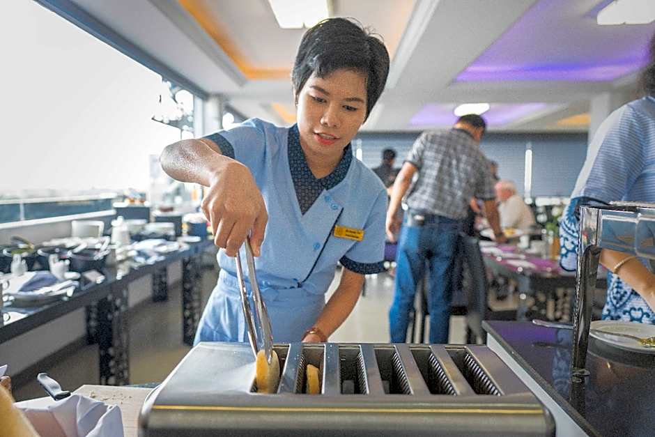 The HUB Hotel