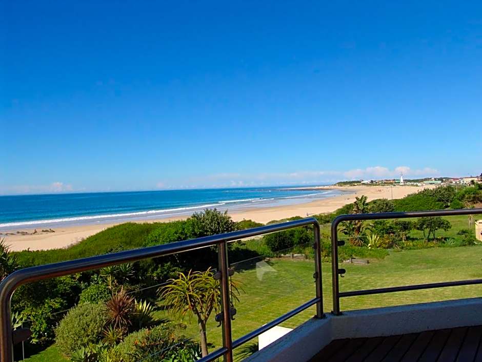 Diaz 15 House on the Bay