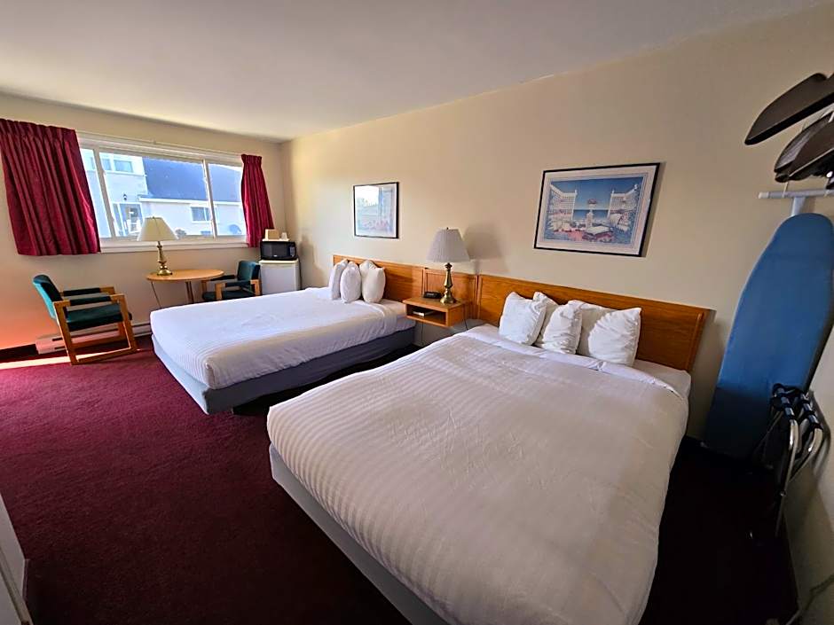 Photo 1 of 7 of 2 Double Beds