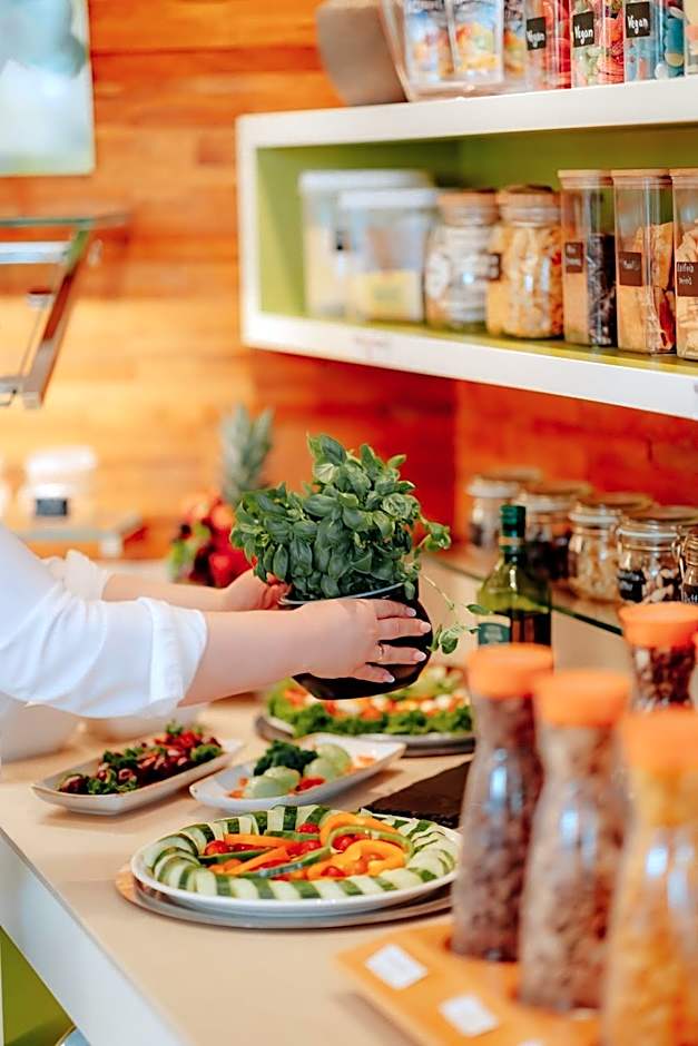 CASCADA Rheine by Hackmann