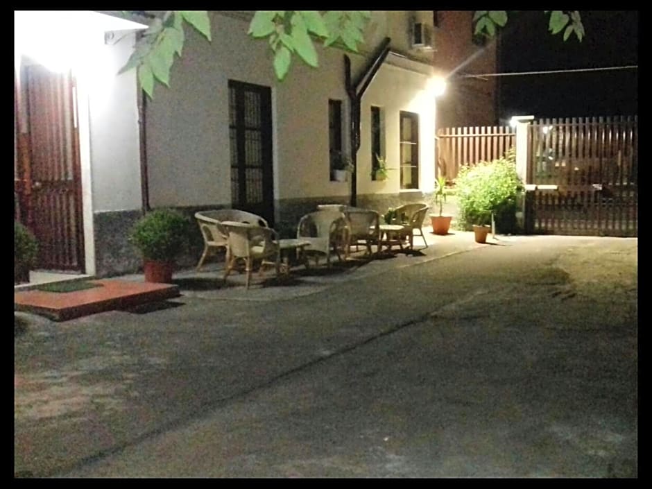 Bed & Breakfast Fontanarossa Airport