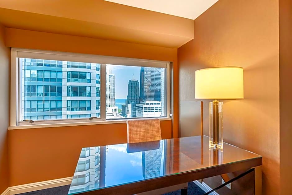 Omni Chicago Hotel