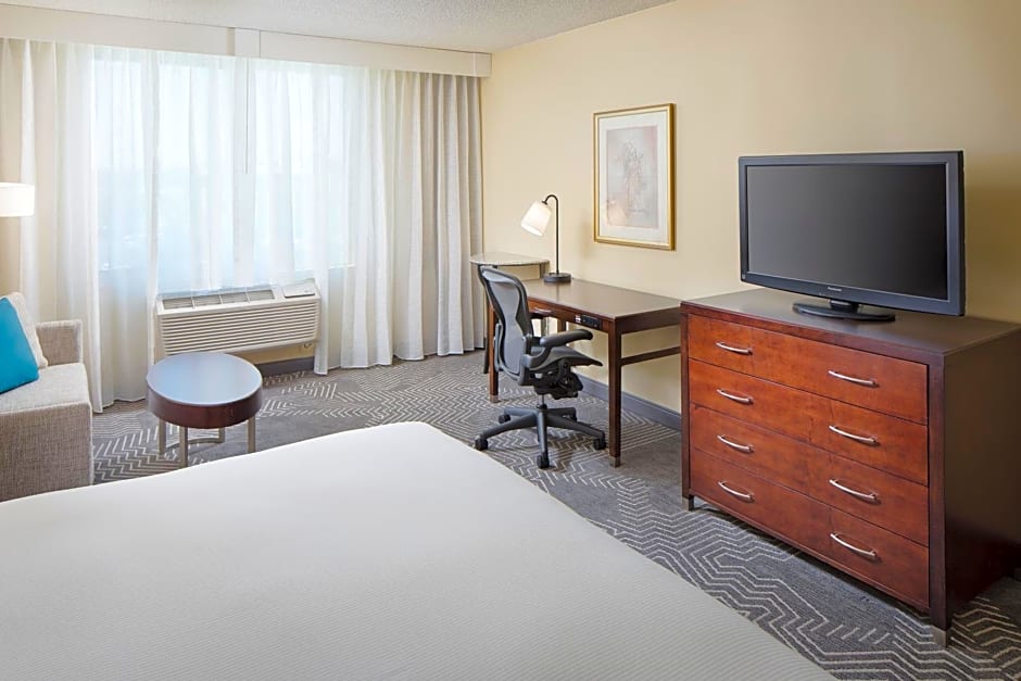 DoubleTree by Hilton Los Angeles/Commerce
