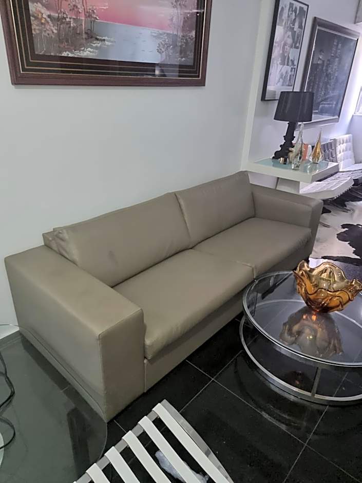 The best Copacabana Luxury Design 3 Bedroom room 3 bathroom 85 inch cinema tv top location