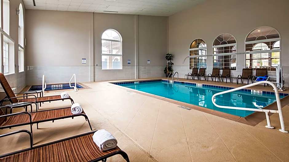 Best Western Cooperstown Inn & Suites