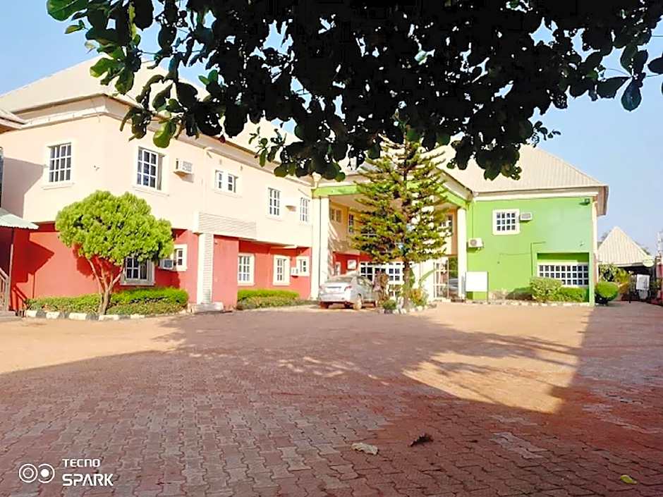 Definite - destiny hotel