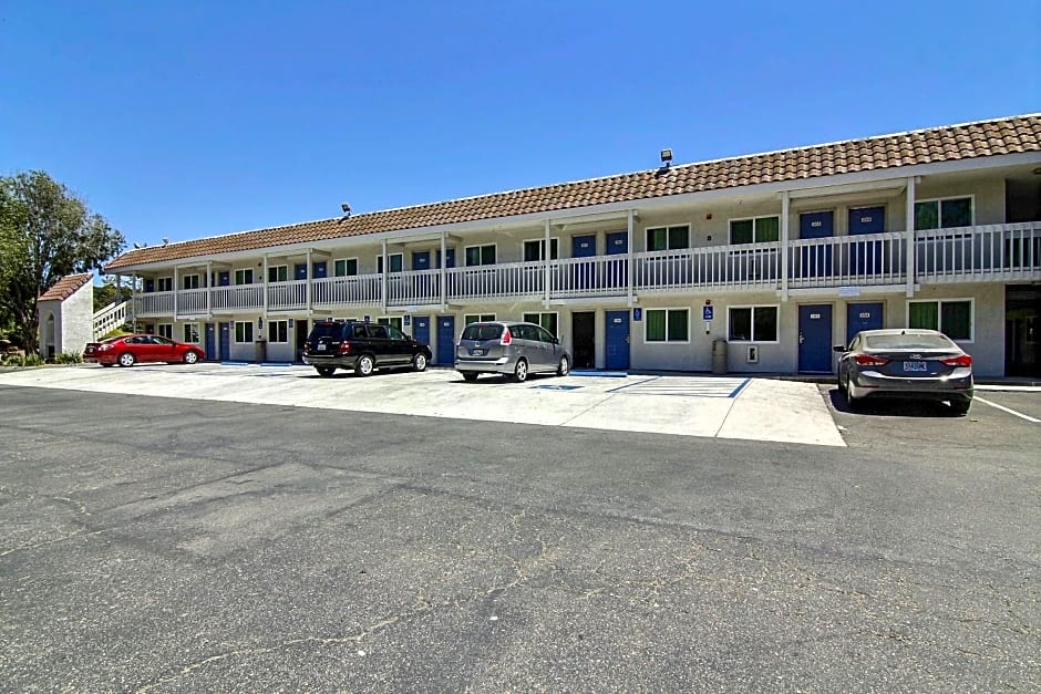 Motel 6 Carpinteria, CA - Santa Barbara - South