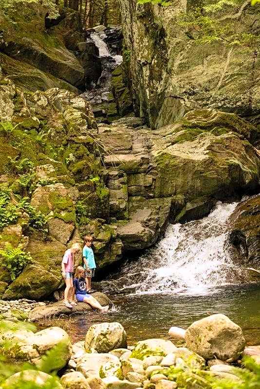 Madbush Falls