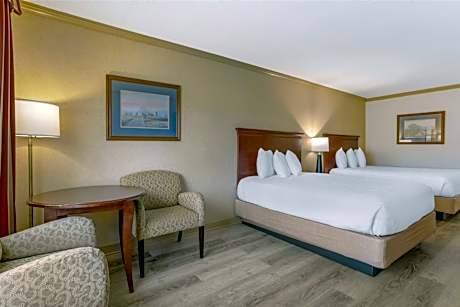 Queen Room with Two Queen Beds - Non-Smoking