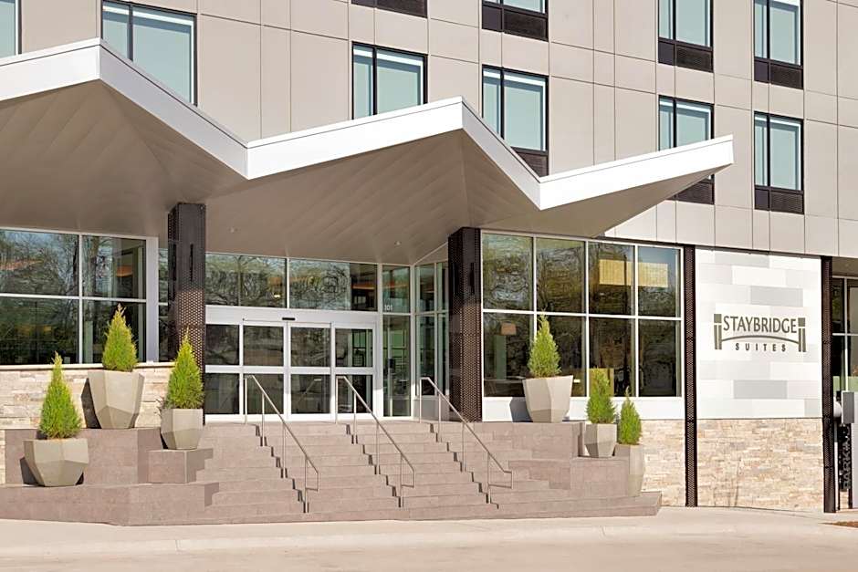 Staybridge Suites Rochester - Mayo Clinic Area By IHG