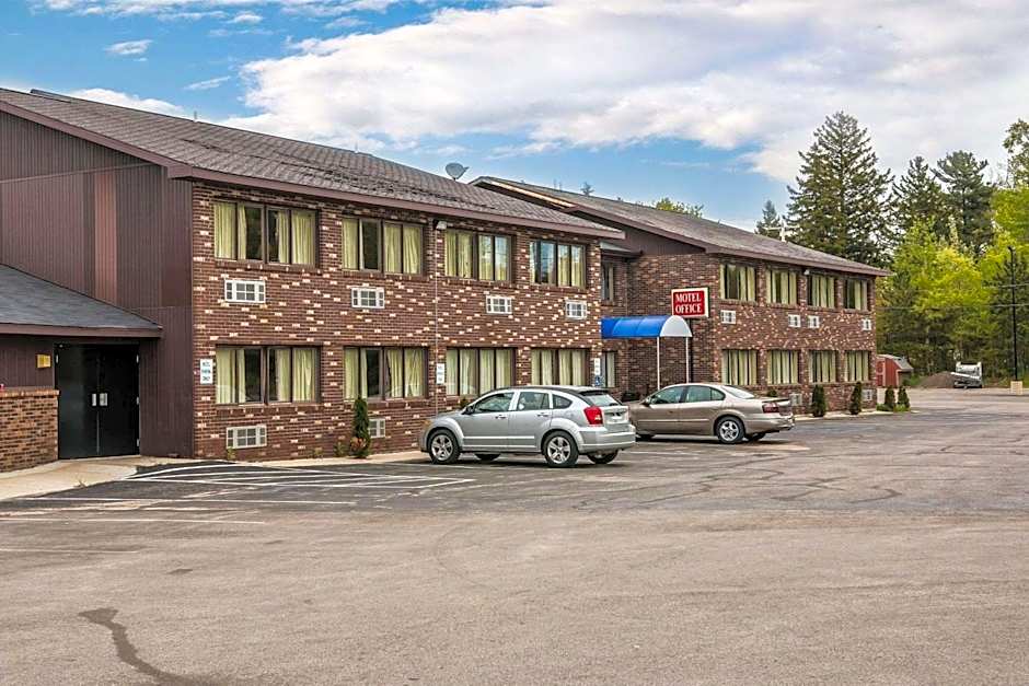 Rodeway Inn Muskegon Airport