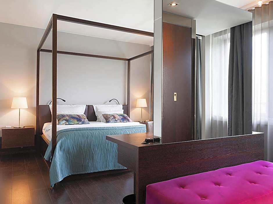 Elite Eden Park Hotel