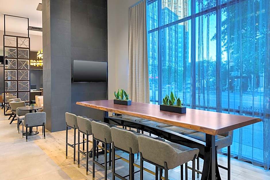 Courtyard by Marriott Atlanta Midtown