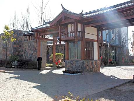 Lijiang Platinum Hotel