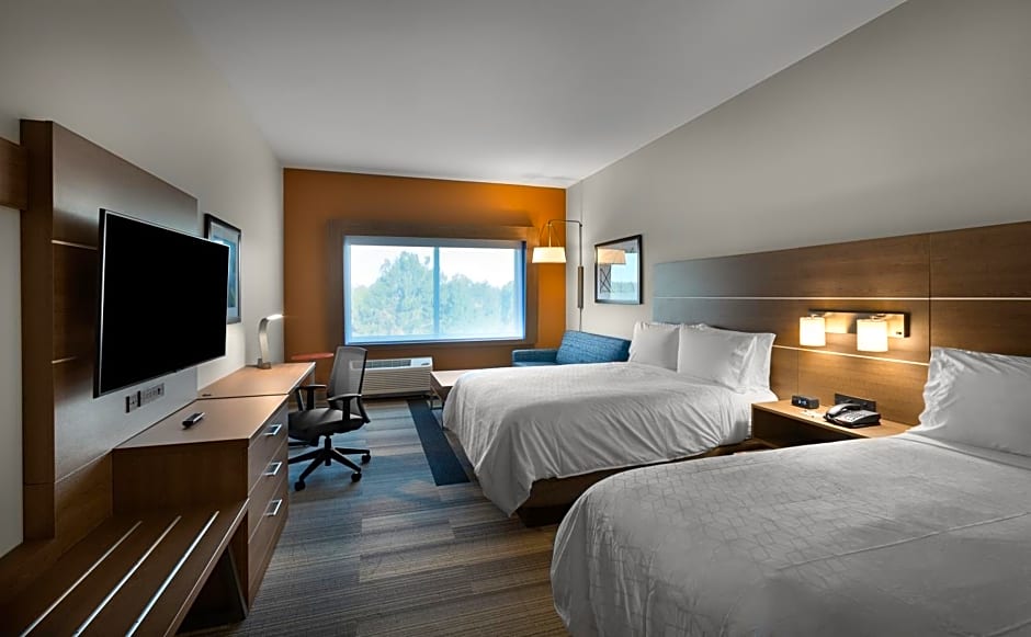 Holiday Inn Express & Suites - Fayetteville South, an IHG Hotel
