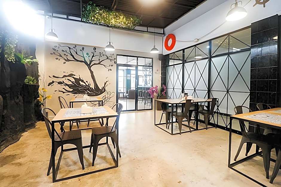 RedDoorz Plus @ Jalan Raden Intan Lampung