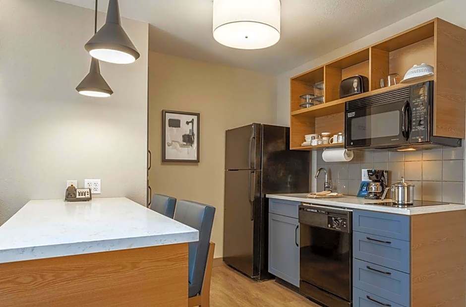 Candlewood Suites Ofallon, Il - St. Louis Area By IHG