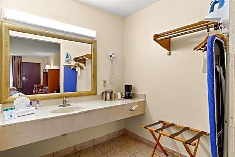 Queen Room with Two Queen Beds