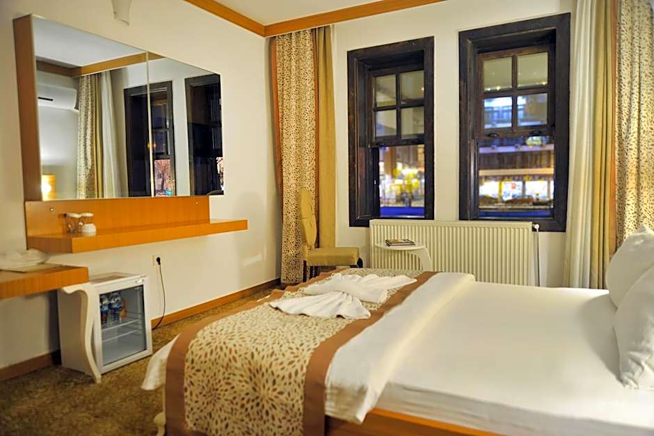 Uluhan Hotel