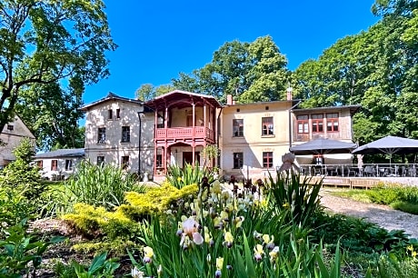 Lielbornes Muiža Boutique Hotel&Recreation Complex