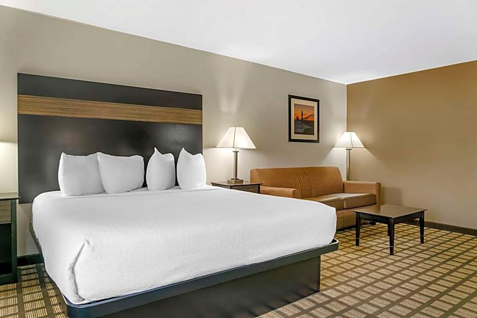 Best Western Beacon Inn