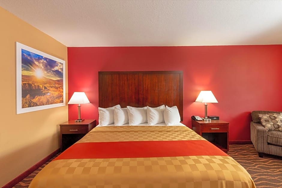 Rosewood Inn & Suites