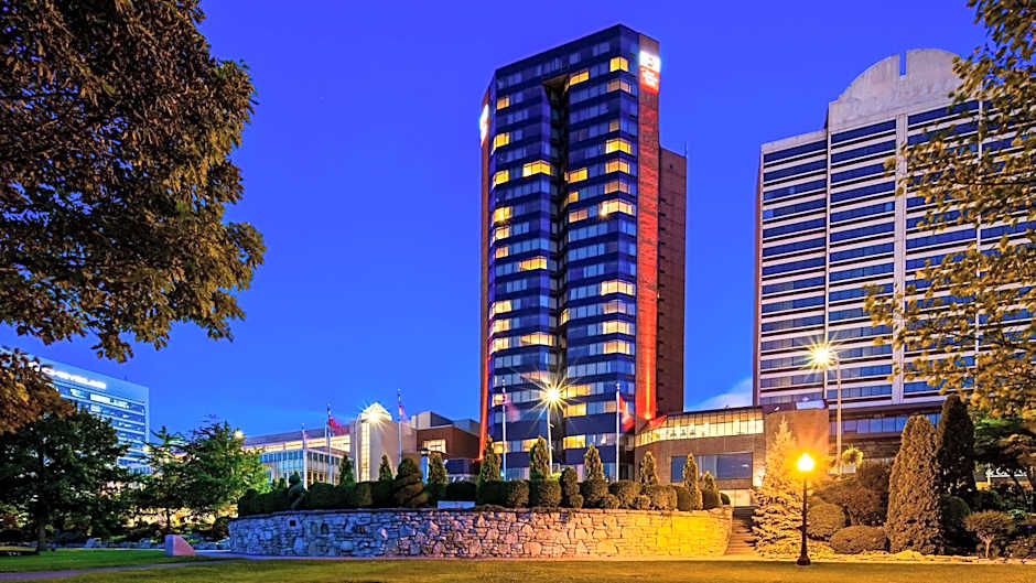 Best Western Plus Waterfront Hotel