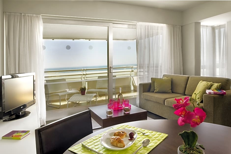 Aqualuz Troia Mar Hotel by The Editory