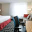 TownePlace Suites by Marriott Kansas City Airport