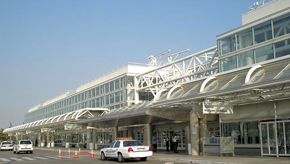 Holiday Inn Express Hotel & Suites Ontario Airport-Mills Mall, an IHG Hotel