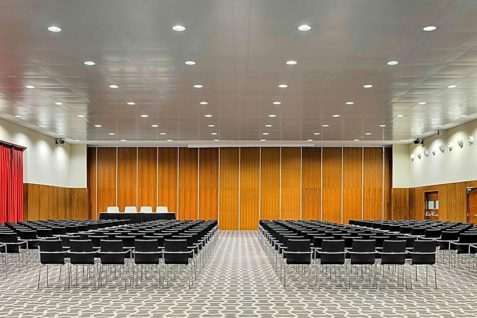 Le Méridien Oran Hotel & Convention Centre