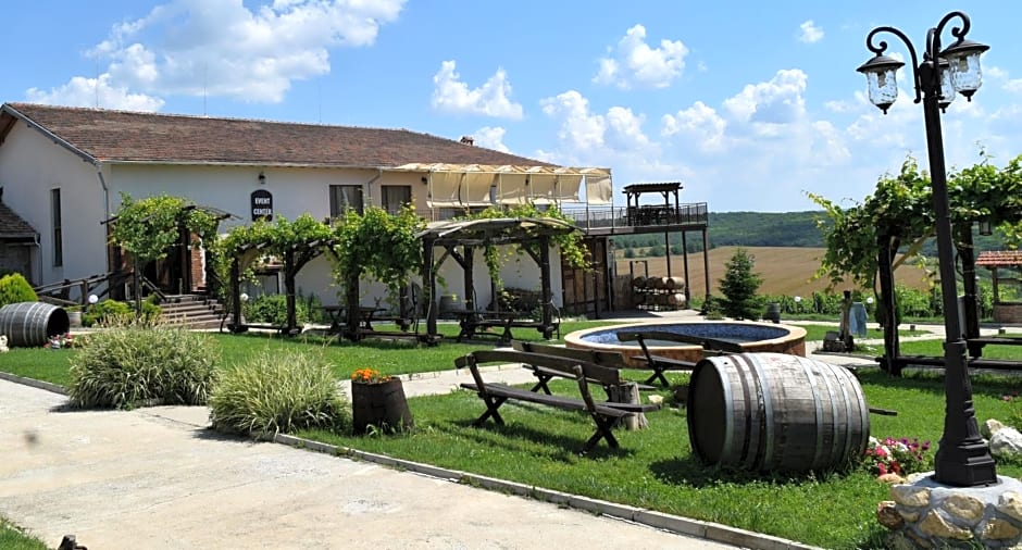 Seven Generations Winery Hotel
