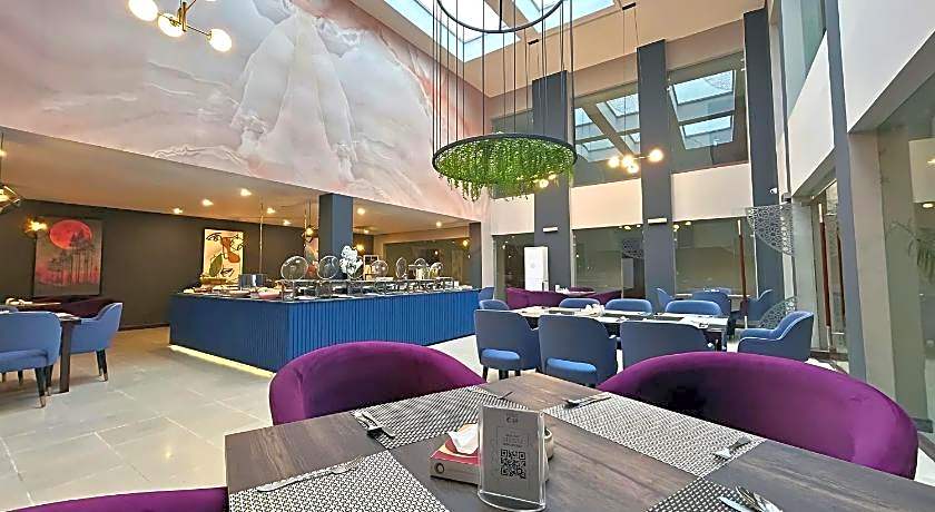 Hotel One The Mall, Lahore