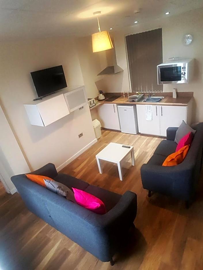 Premier Lodge Central