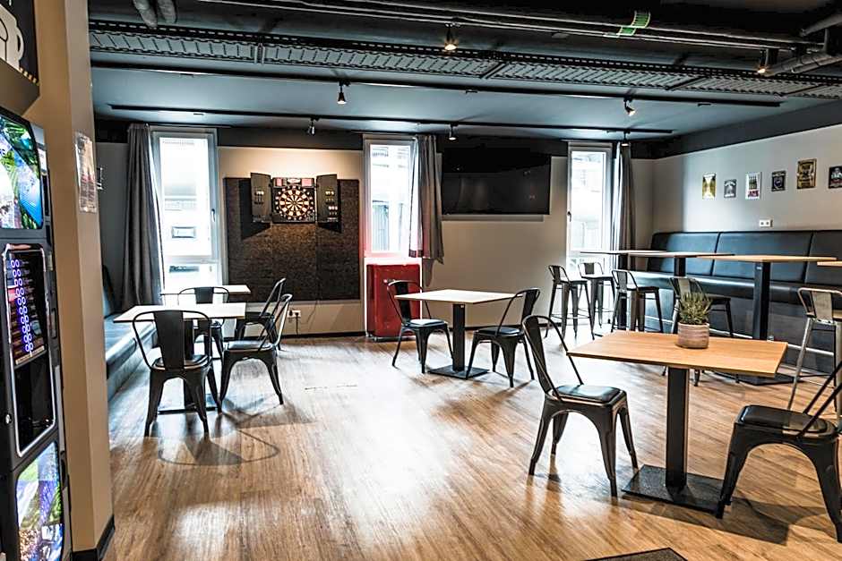 Das Schlafwerk Stuttgart-Nord VOLLDIGITALES HOTEL-SELF-CHECK IN - keine Rezeption-LowBudget-cashless