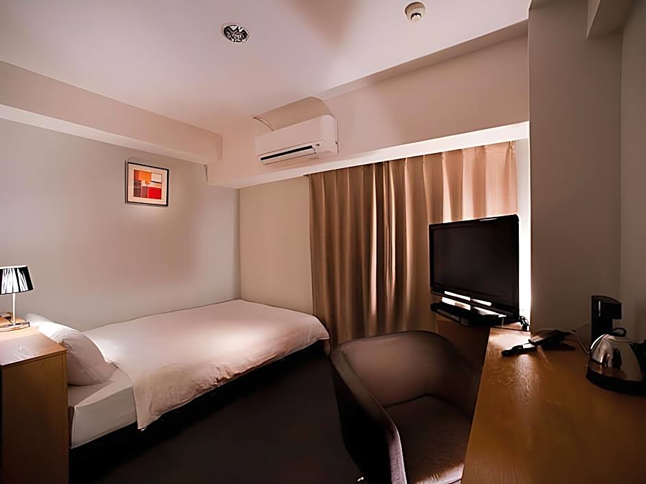 New Station Hotel Premiere