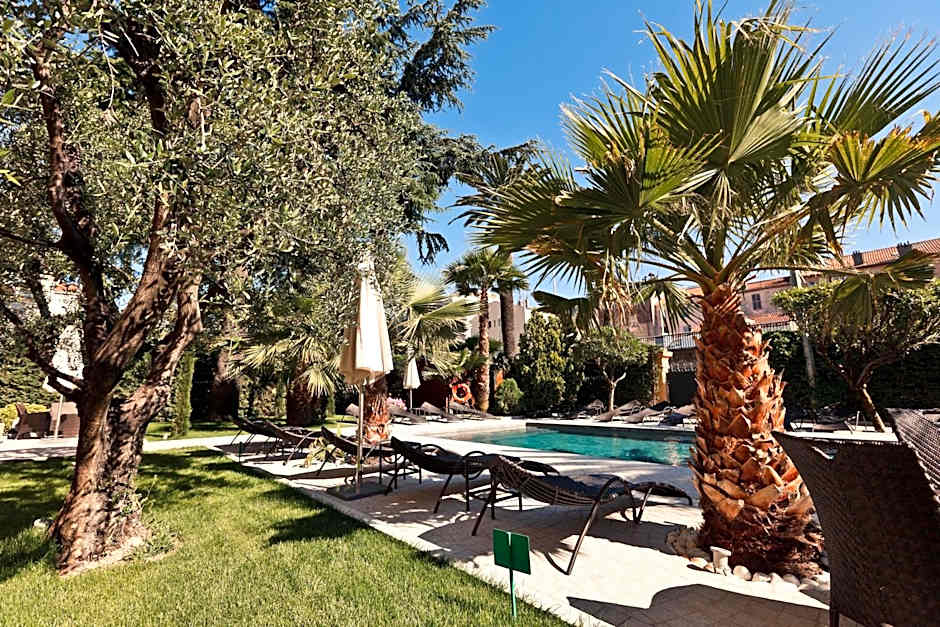 Golden Tulip Cannes Hotel De Paris