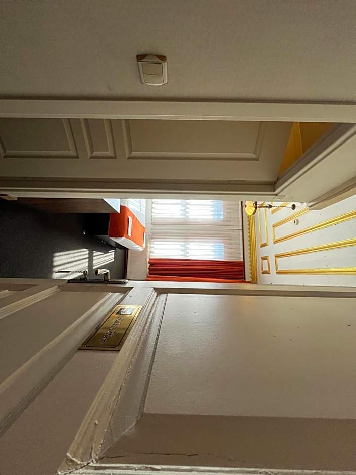 Photo 1 of 5 of Double Room
