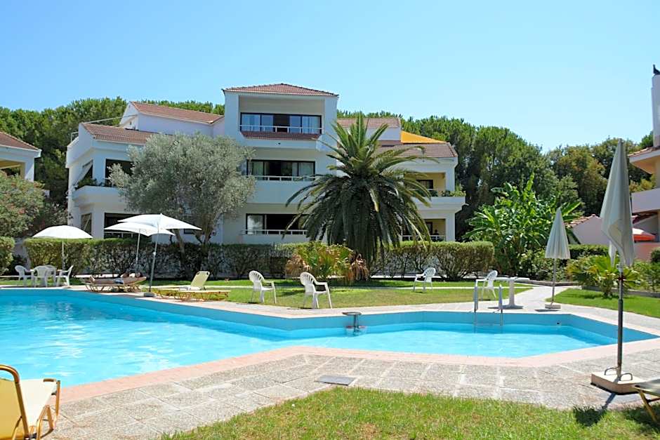 Niki Hotel Apartments