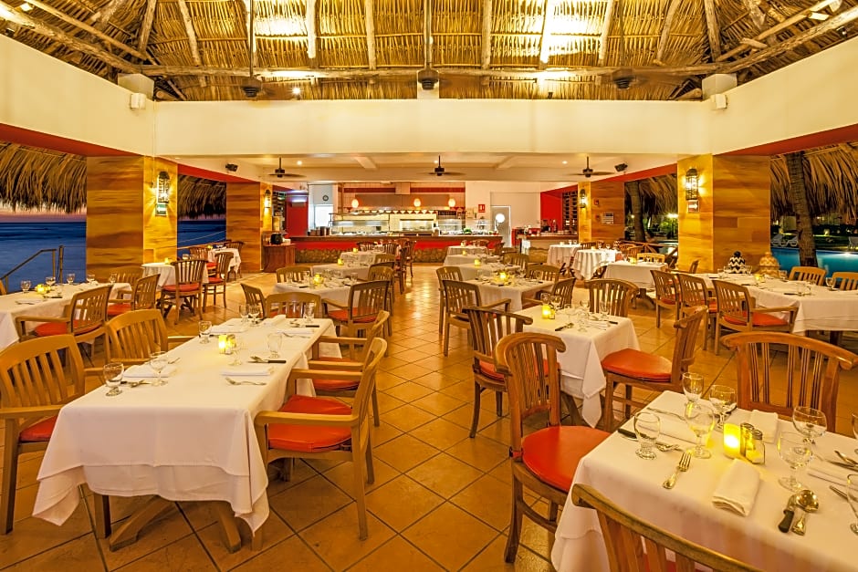 Royal Decameron Salinitas