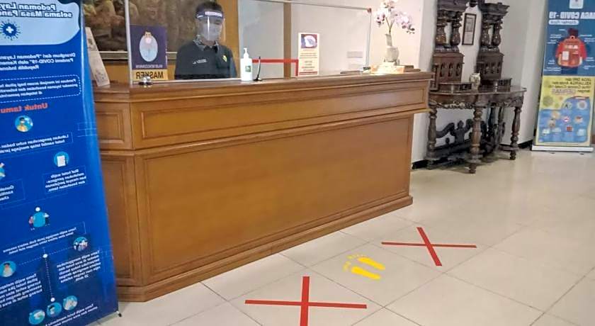 Hotel Yehezkiel Surapati Mitra RedDoorz