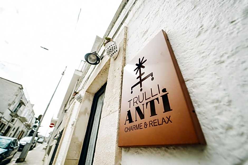 Trullo Malvasia-Trulli Antì Charme & Relax