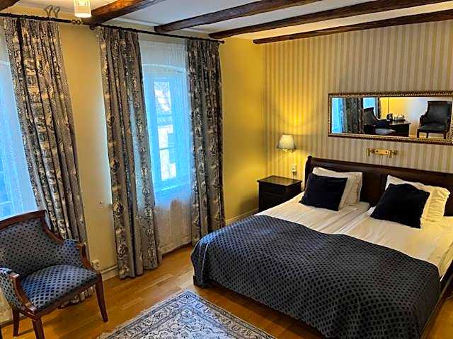 Mayfair Hotel Tunneln