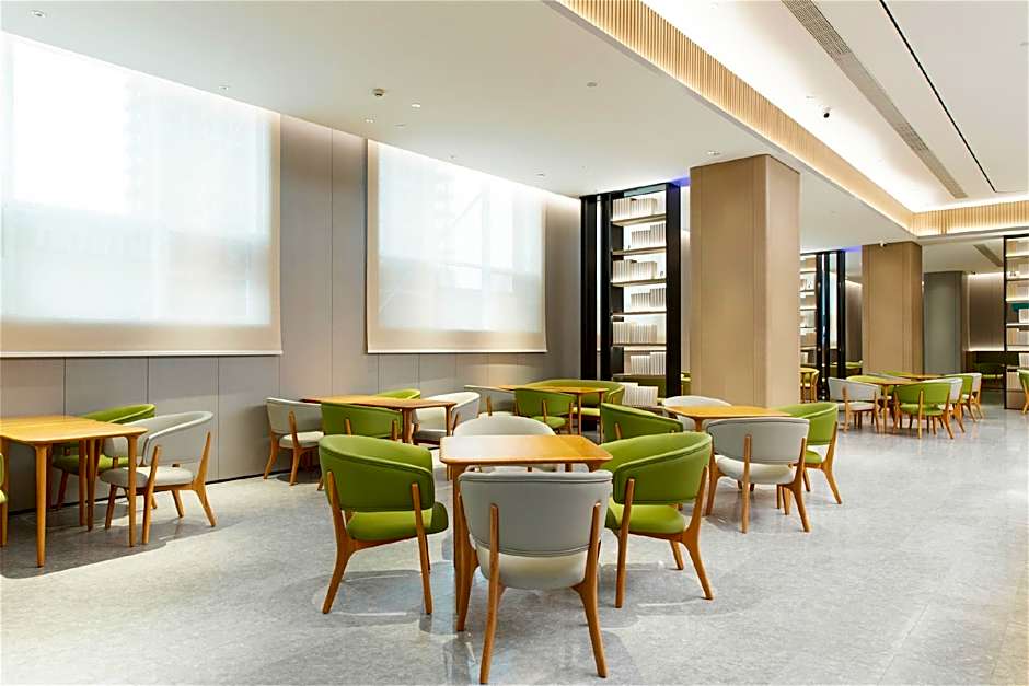 JI Hotel Yichang Railway East Station