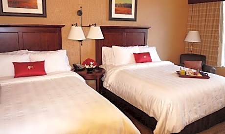 1 King Bed Executive Mobility Accessible Room Non-Smoking