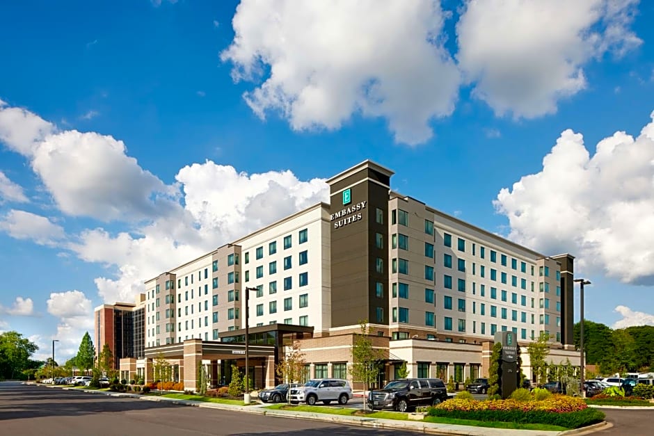 Embassy Suites By Hilton Atlanta Airport North