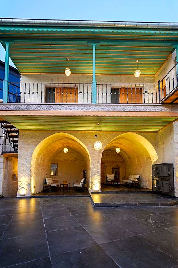 The Niche Cave Hotel