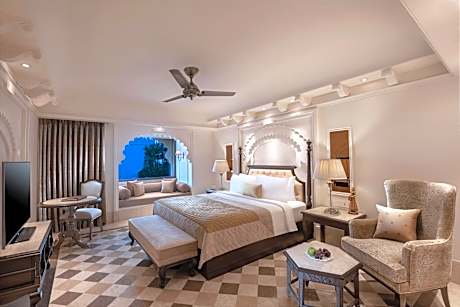 Aurika Suite with Plunge Pool (Complimentary INR 1000 Hotel Credit redeemable on Food)